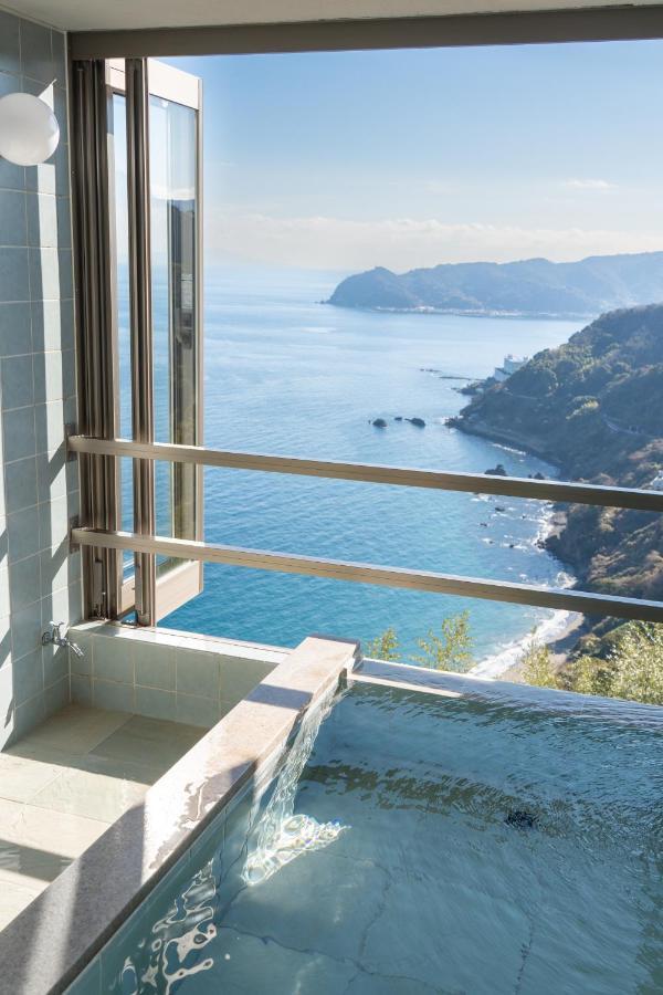 Atami-View Resort Екстериор снимка